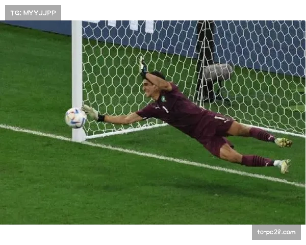 摩洛哥布努延续零封表现 与阿什拉夫构建冠军级防守组合